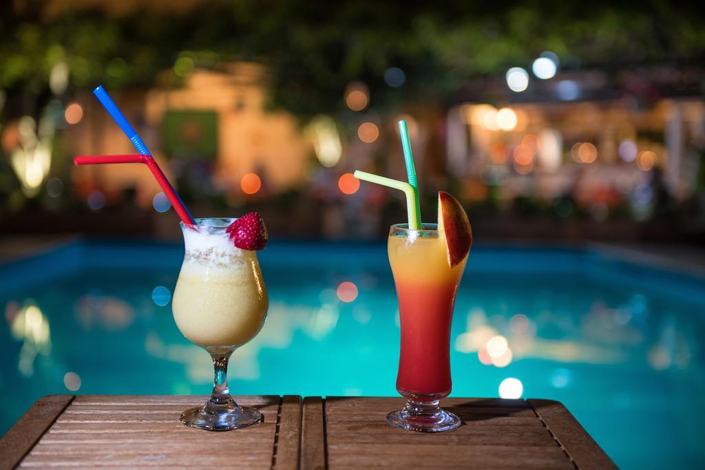 Aparthotel Argo Pool & Bar Benitses  Exterior foto